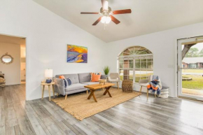 New! Close To Beach, Cozy, New beds & Family Friendly